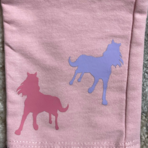 Pink jeggings with Spirit vinyl applications - Picture 8 of 10